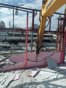 รถแม็คโครให้เช่า L 11